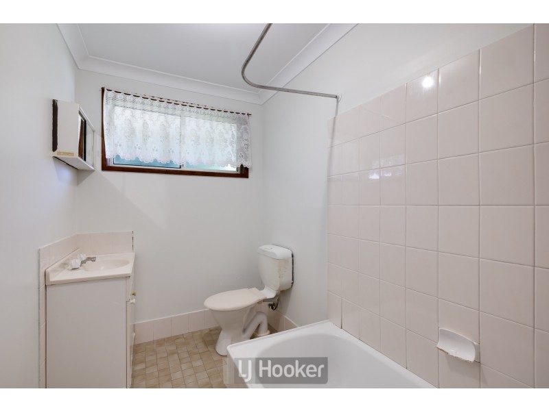 16 Bouchet Crescent, Minchinbury NSW 2770