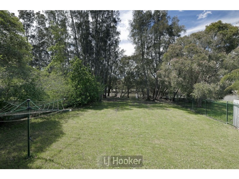 16 Bouchet Crescent, Minchinbury NSW 2770