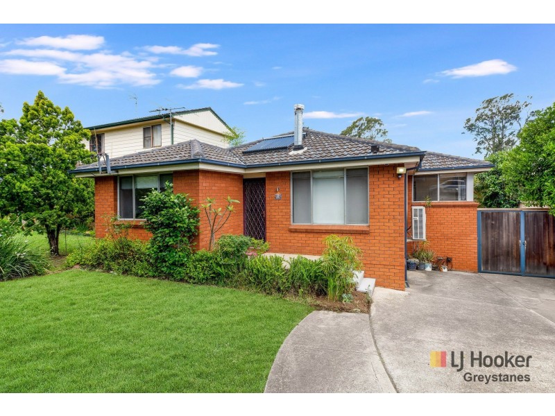 8 Bayfield Road, Greystanes NSW 2145