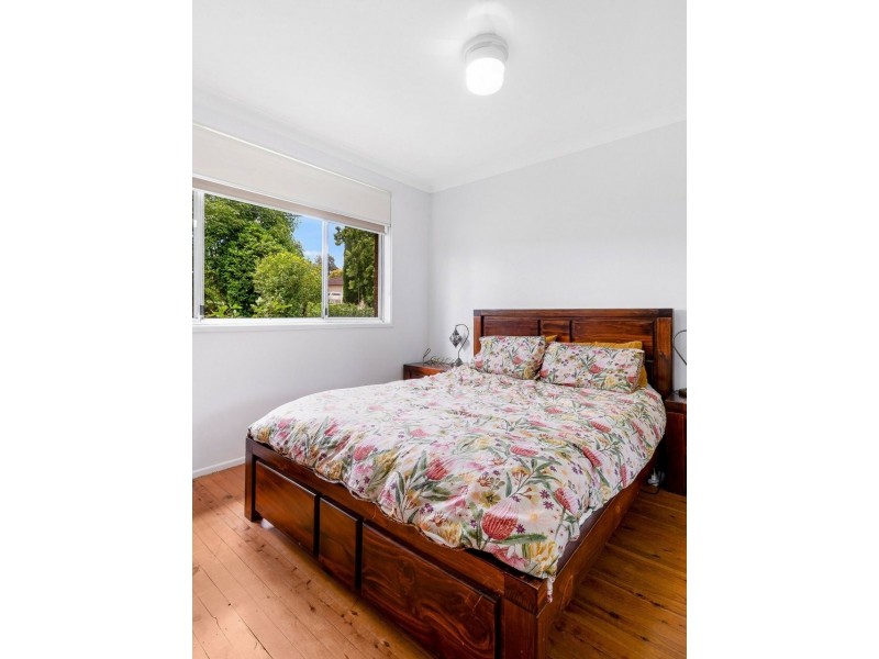 8 Bayfield Road, Greystanes NSW 2145