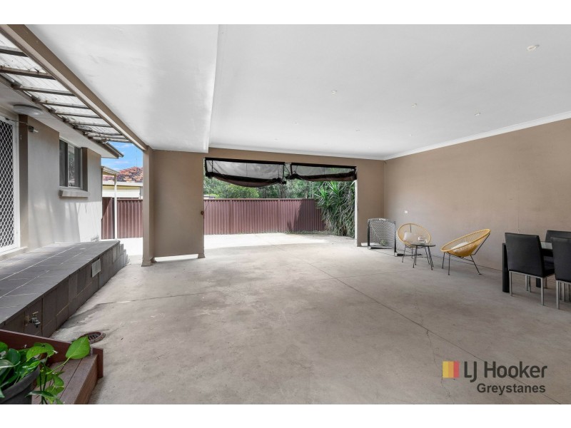 5 Wren Place, Greystanes NSW 2145