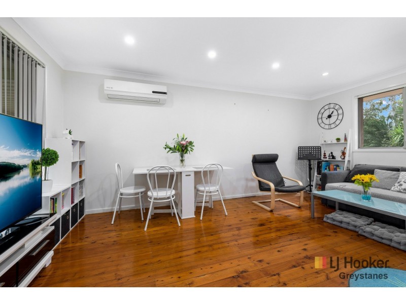 5 Wren Place, Greystanes NSW 2145