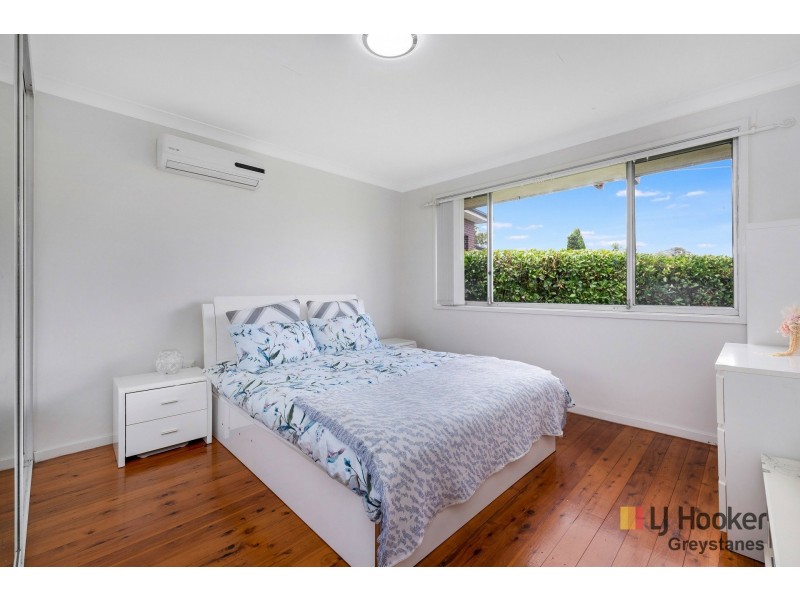 5 Wren Place, Greystanes NSW 2145