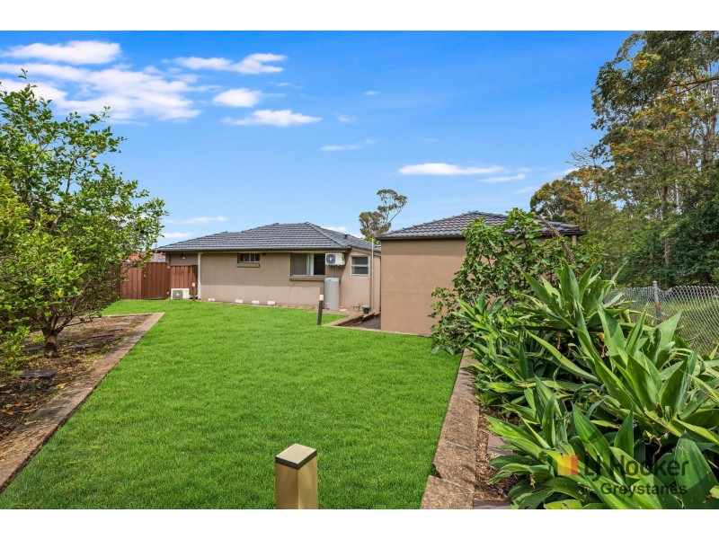 5 Wren Place, Greystanes NSW 2145