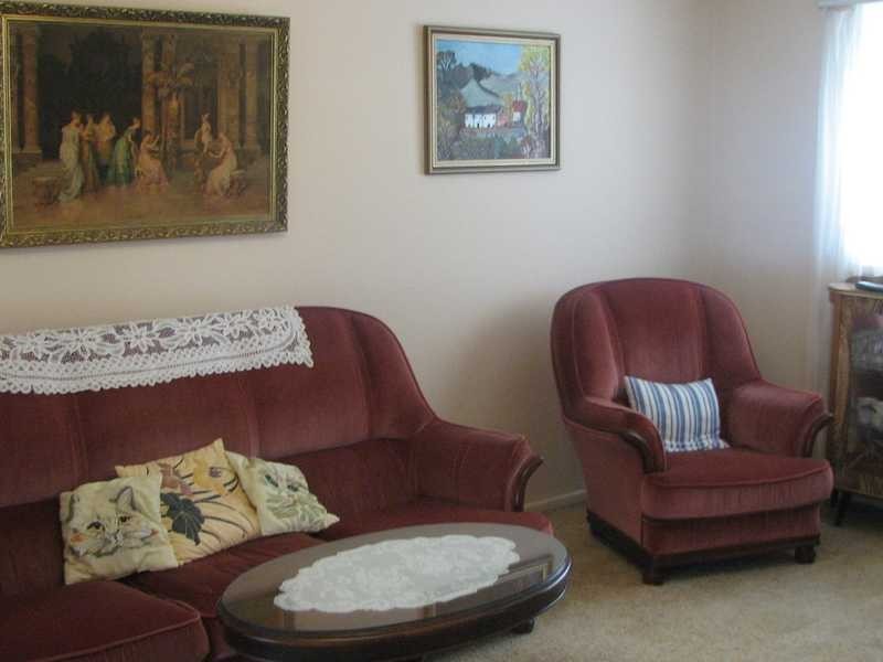 9 Jeffrey Ave, Greystanes NSW 2145