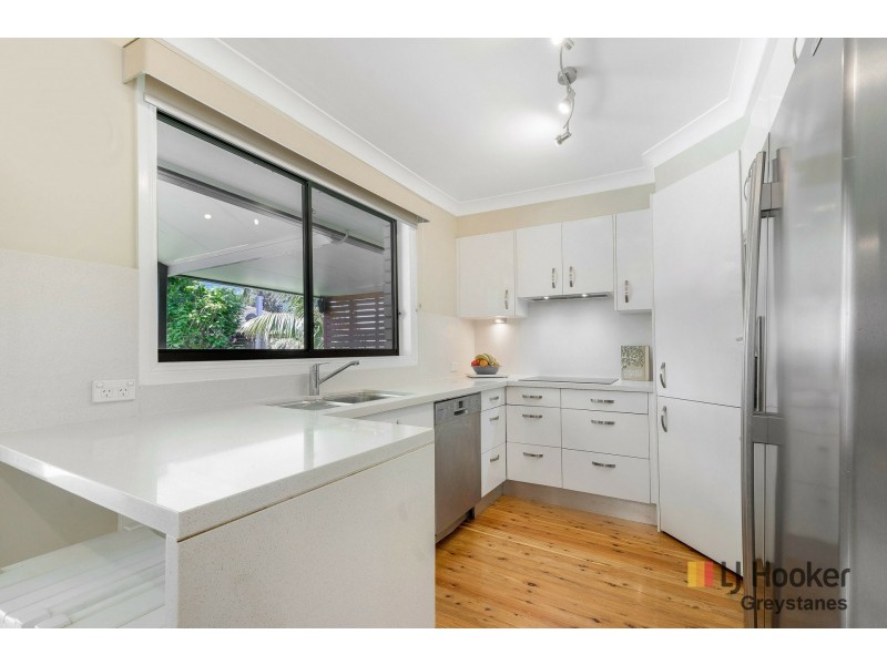 18 Macleay Street, Greystanes NSW 2145