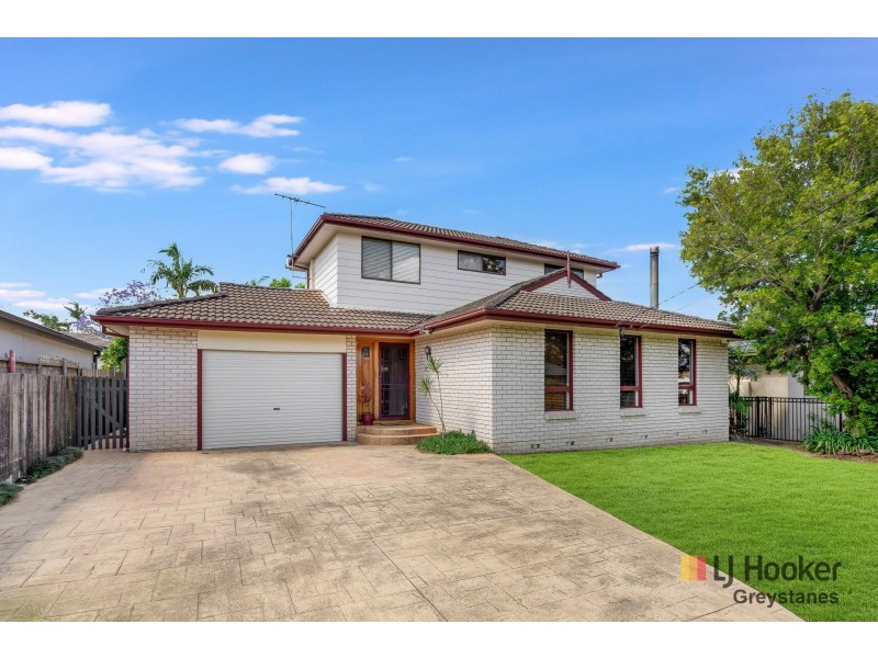 18 Macleay Street, Greystanes NSW 2145