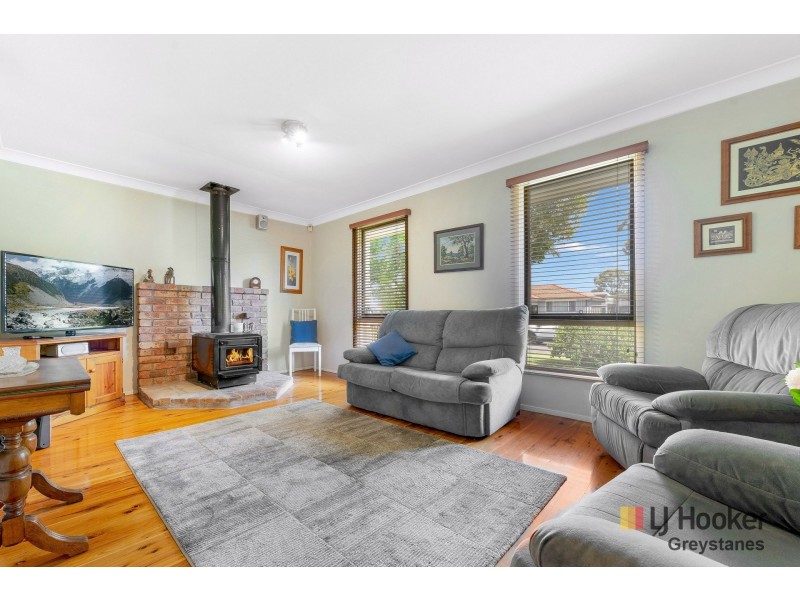 18 Macleay Street, Greystanes NSW 2145