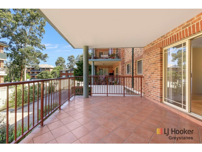 2/5-7 Priddle Street, Westmead NSW 2145