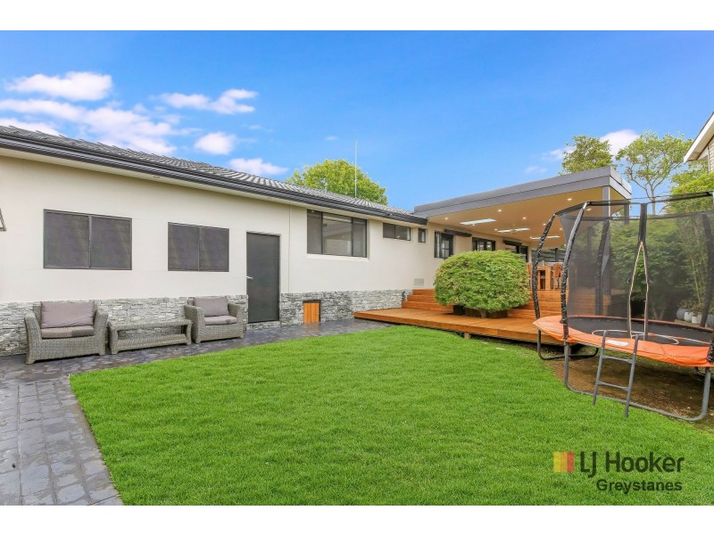 33 Hilton Street, Greystanes NSW 2145