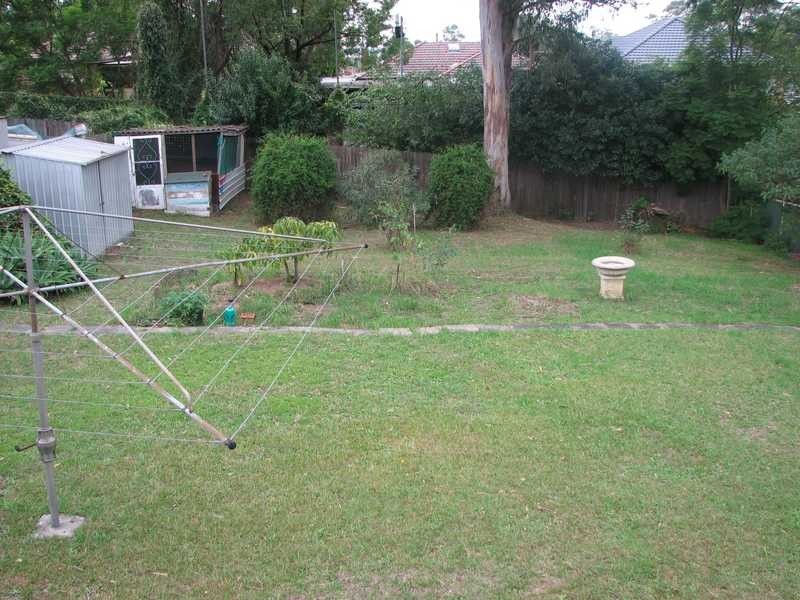 4 Bago Street, Pendle Hill NSW 2145