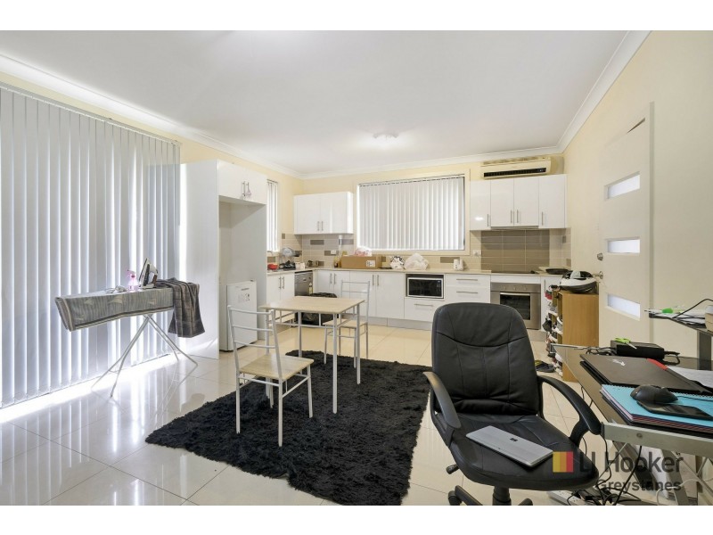 5 Royal Place, Greystanes NSW 2145