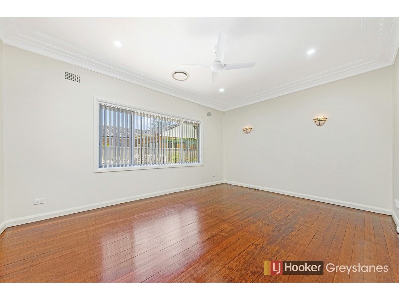 16 MATTHEW CRESCENT, Blacktown NSW 2148