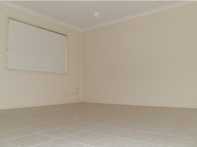 2/27 TENNYSON PARADE, Guildford NSW 2161