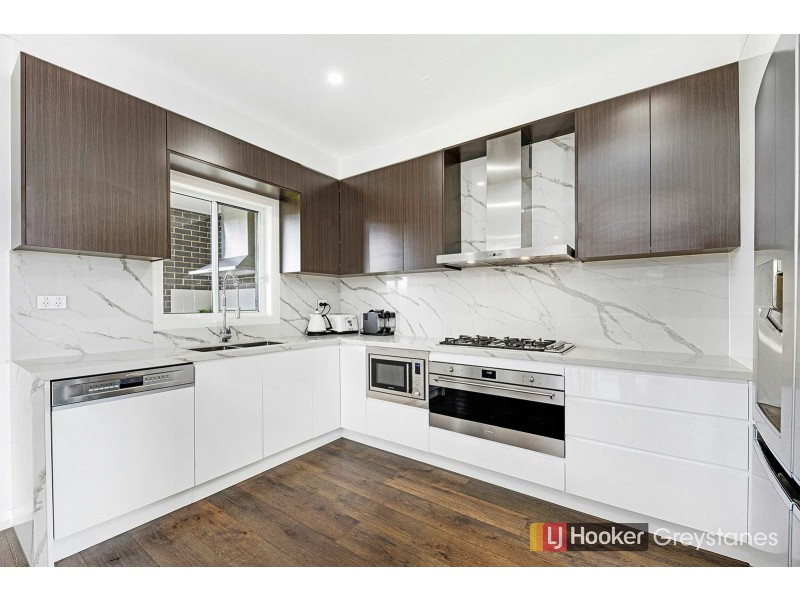 11B LANCE CRESCENT, Greystanes NSW 2145