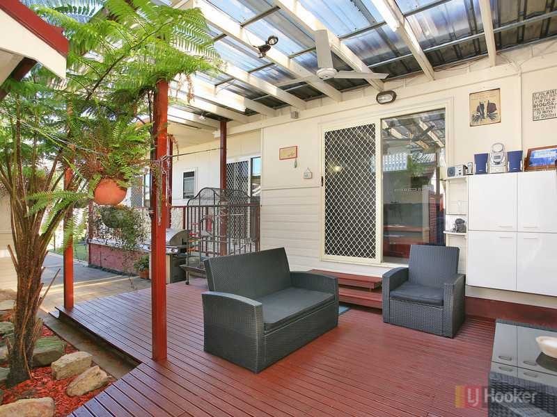 8 Carmen St, Guildford NSW 2161
