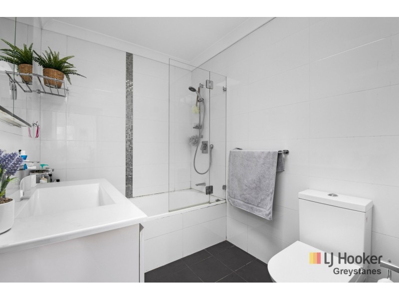 36 Portia Road, Toongabbie NSW 2146
