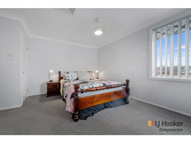 9 Jowarra Way, Merrylands NSW 2160