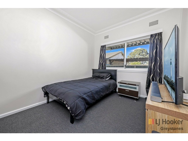 35 Station Road, Toongabbie NSW 2146