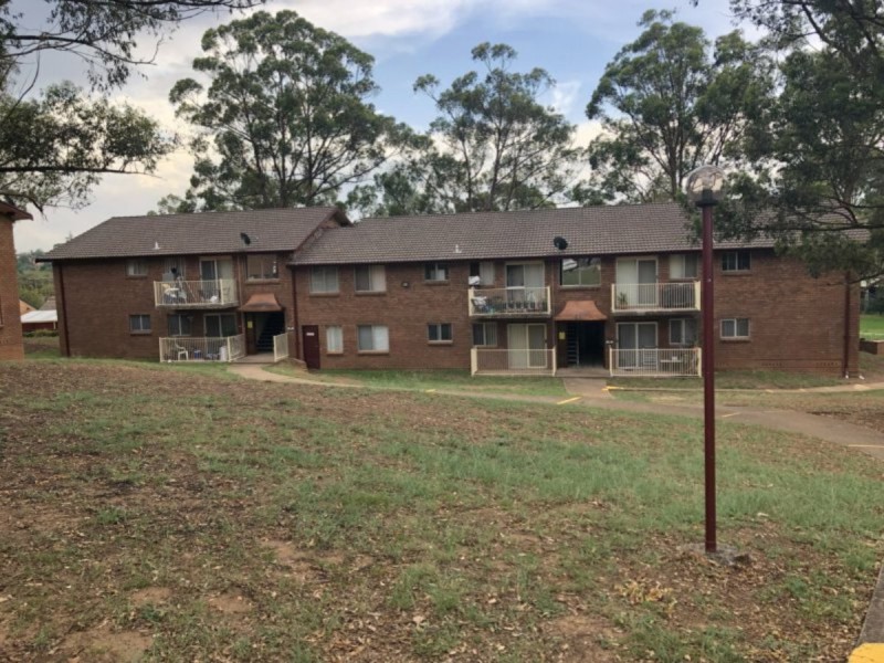 29/1 LAVINIA PLACE, Ambarvale NSW 2560