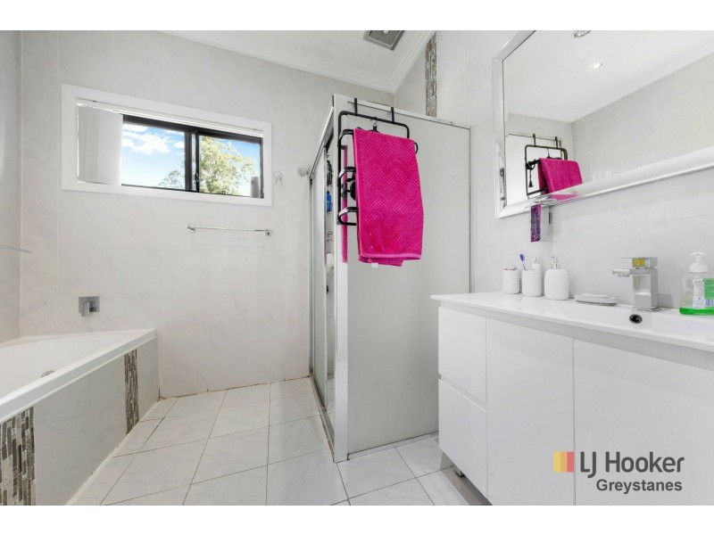 11 Strickland Place, Wentworthville NSW 2145