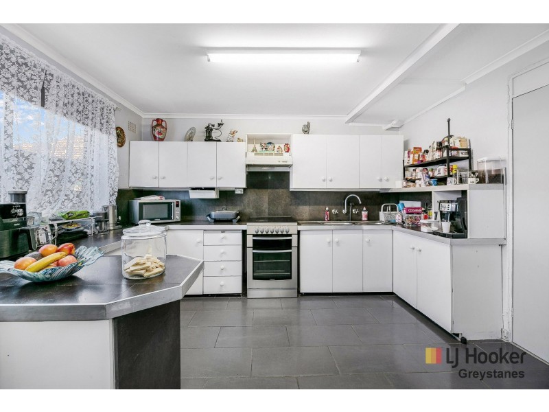 91 Brenan St, Smithfield NSW 2164