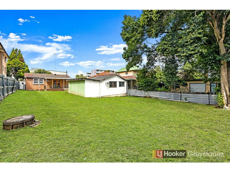 13 LOUIS STREET, Granville NSW 2142