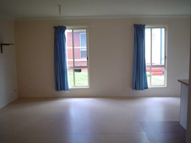 5 Bernie St, Greystanes NSW 2145