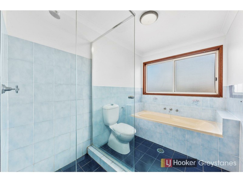 822 MERRYLANDS ROAD, Greystanes NSW 2145