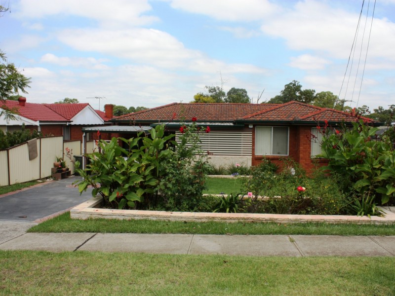 866 MERRYLANDS ROAD, Greystanes NSW 2145