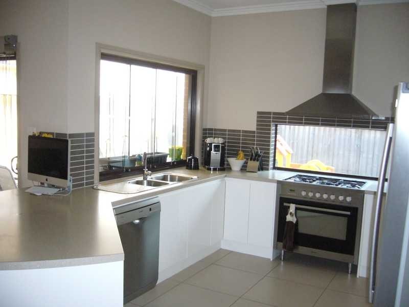 4 Nicholls Way, Pemulwuy NSW 2145