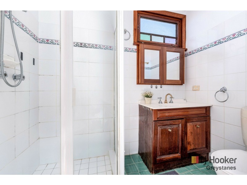 21 Queen Street, Granville NSW 2142