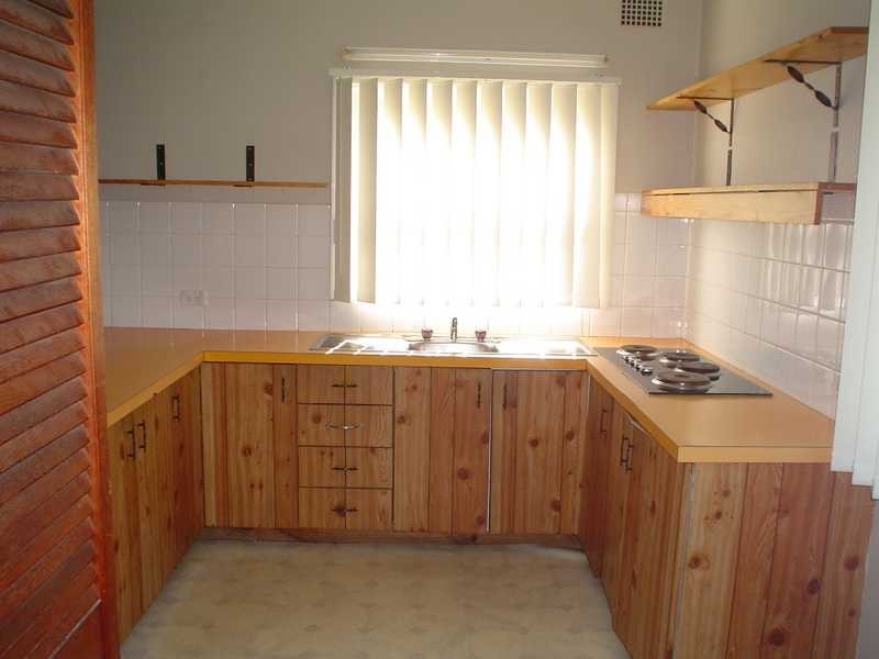 10 Bago Street, Pendle Hill NSW 2145