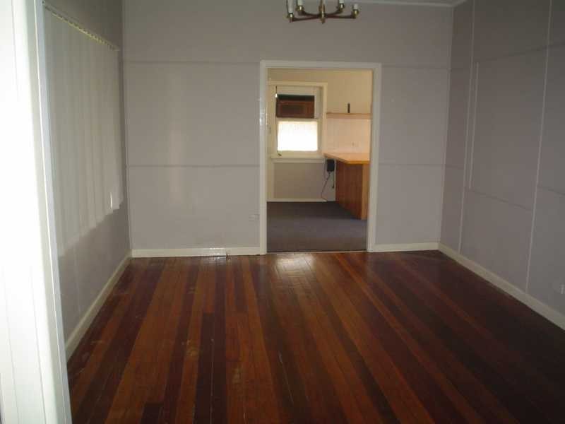 10 Bago Street, Pendle Hill NSW 2145