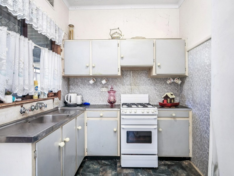 10 Gregory Street, Greystanes NSW 2145
