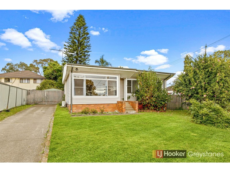 4 FERN PLACE, Blacktown NSW 2148