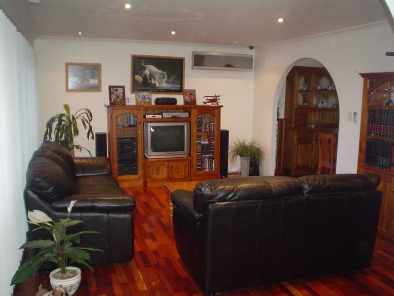 74 Grevillea Crescent, Greystanes NSW 2145