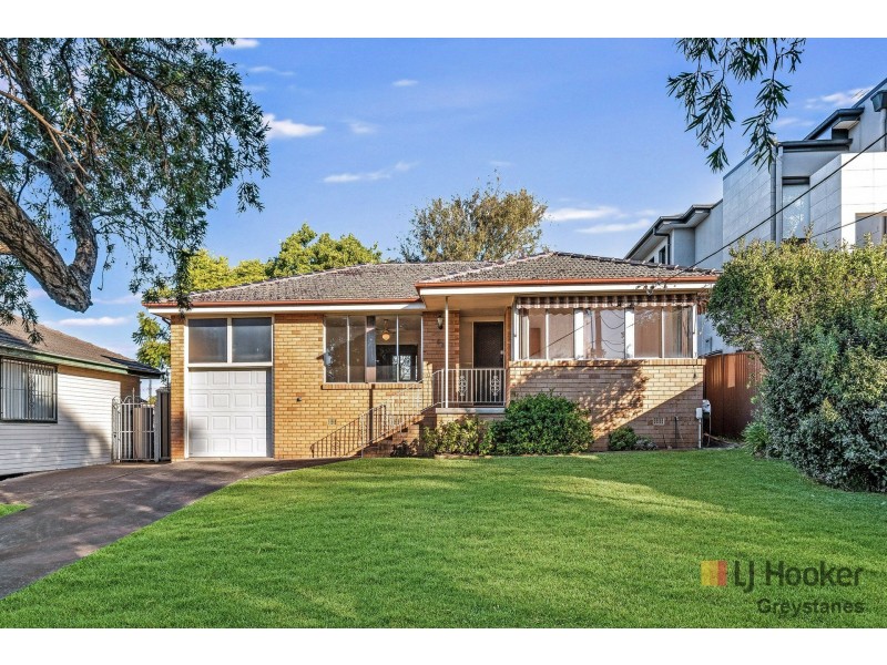 68 Maple Street, Greystanes NSW 2145
