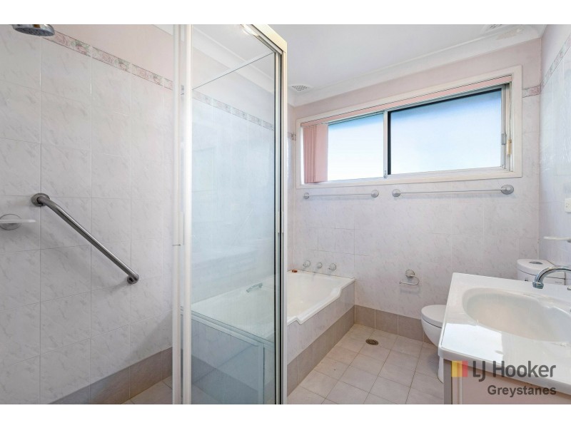 68 Maple Street, Greystanes NSW 2145