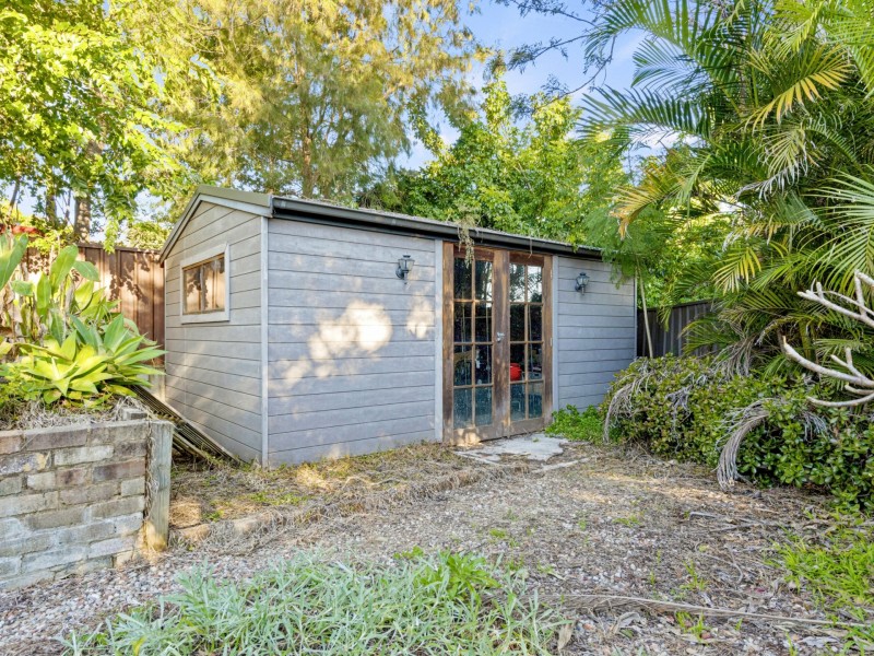 76 SOLANDER ROAD, Seven Hills NSW 2147