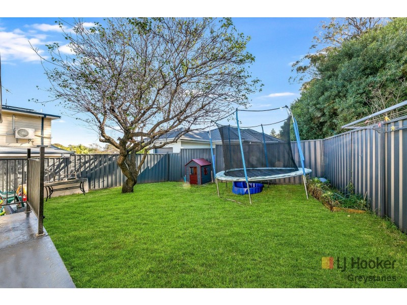 10 Magnolia Street, Greystanes NSW 2145