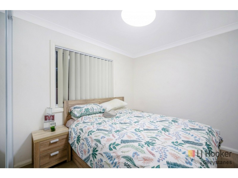 16 & 16a Bayfield Road, Greystanes NSW 2145