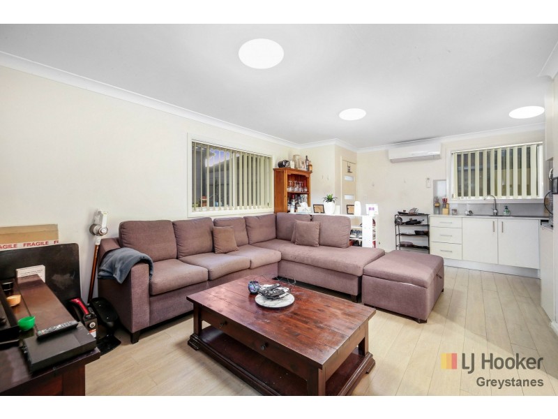 16 & 16a Bayfield Road, Greystanes NSW 2145