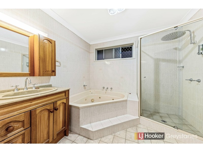 15 BERESFORD ROAD, Greystanes NSW 2145