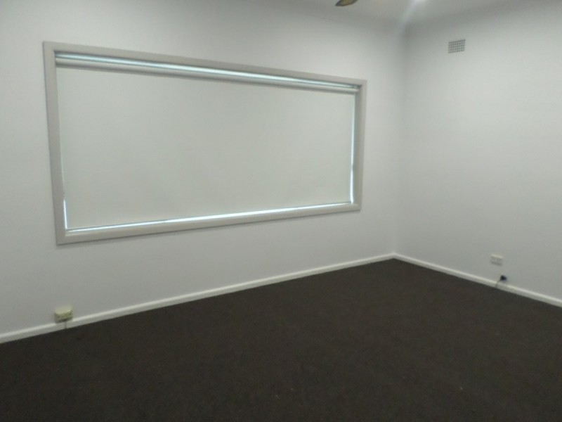 12 BERESFORD ROAD, Greystanes NSW 2145