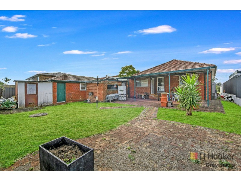 73 Ringrose Avenue, Greystanes NSW 2145