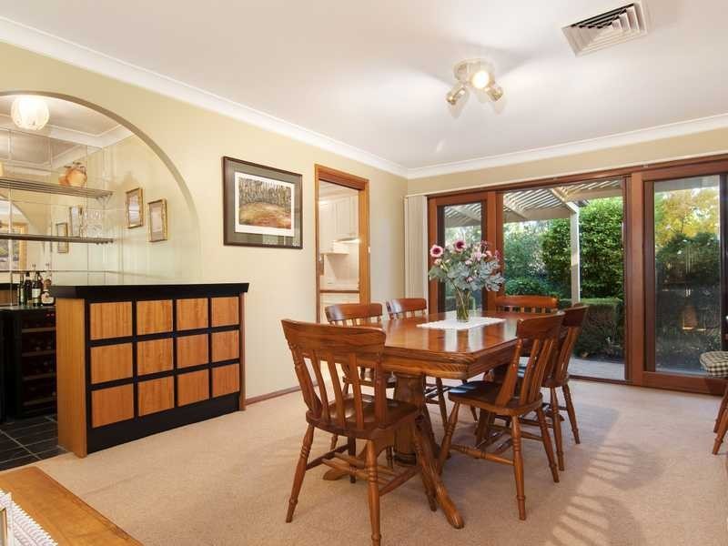 4 Cedarwood Place, Greystanes NSW 2145