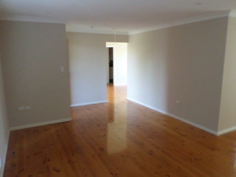 2 BAX GLEN, St Clair NSW 2759