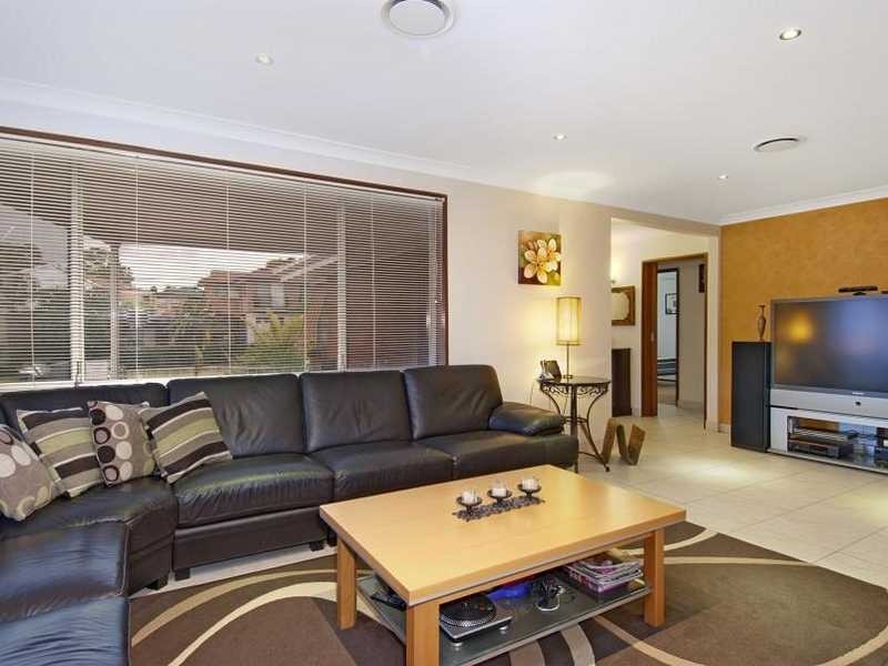 73 Hopman Street, Greystanes NSW 2145