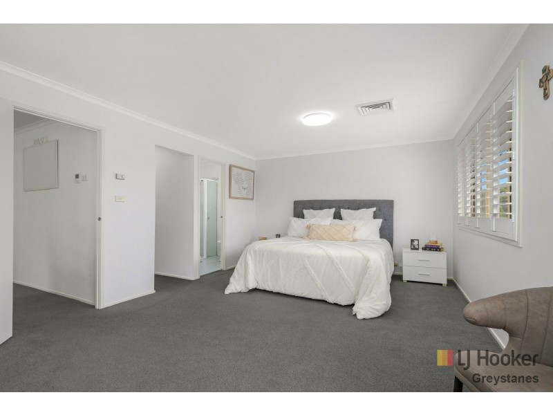 15 Spotted Gum Place, Greystanes NSW 2145